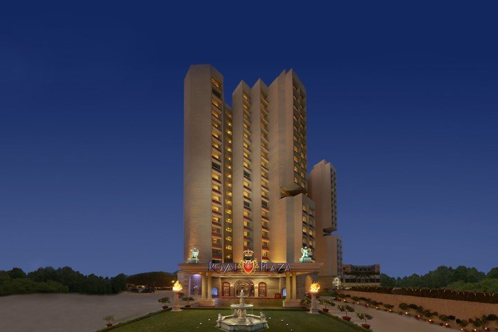 Hotel The Royal Plaza - New Delhi